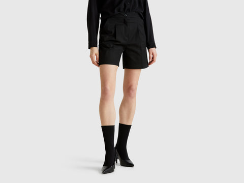 Bermudas em algodão elástico - ucb_image_F