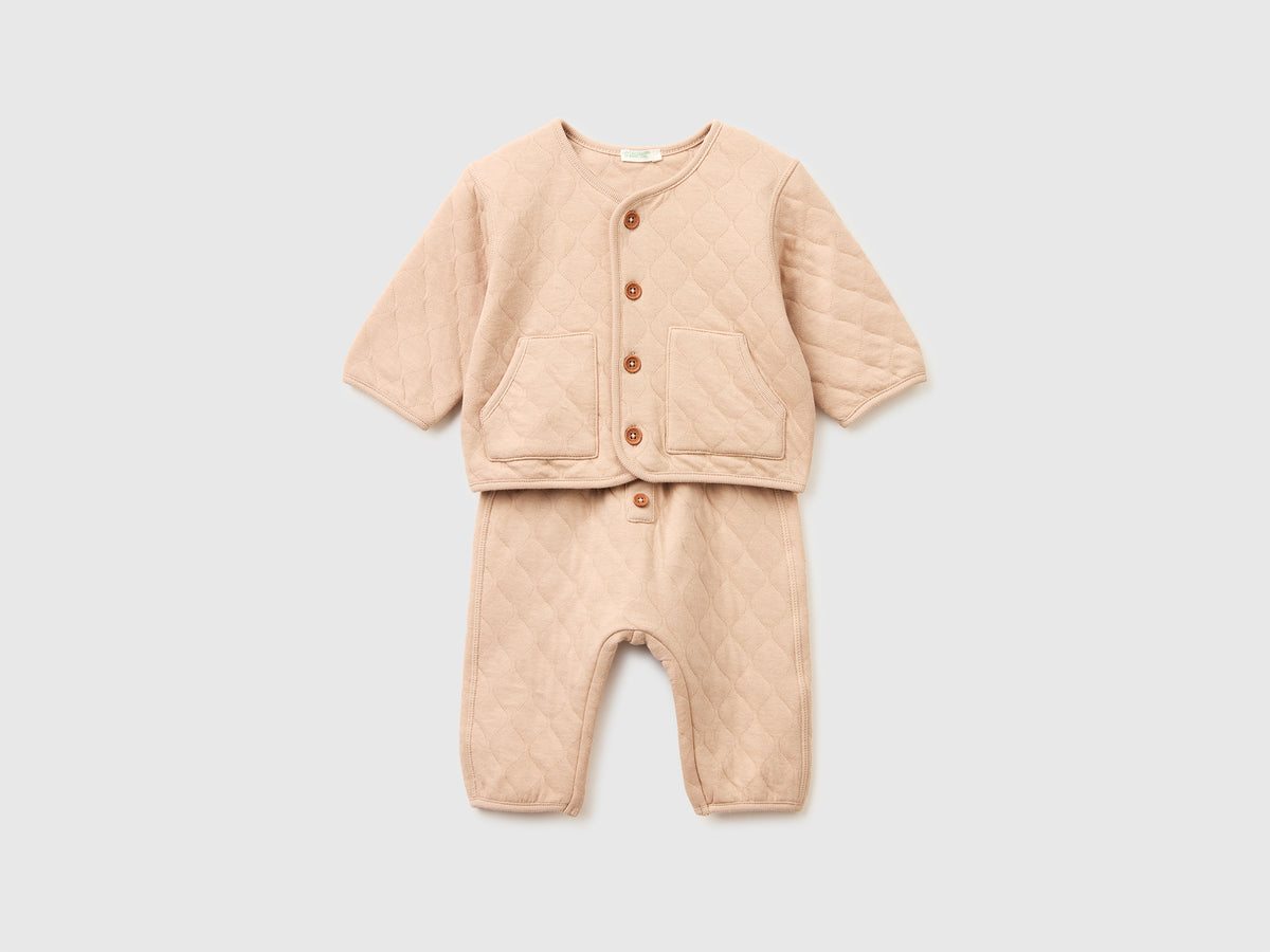 Quilted fabric suit - ucb_image_FS