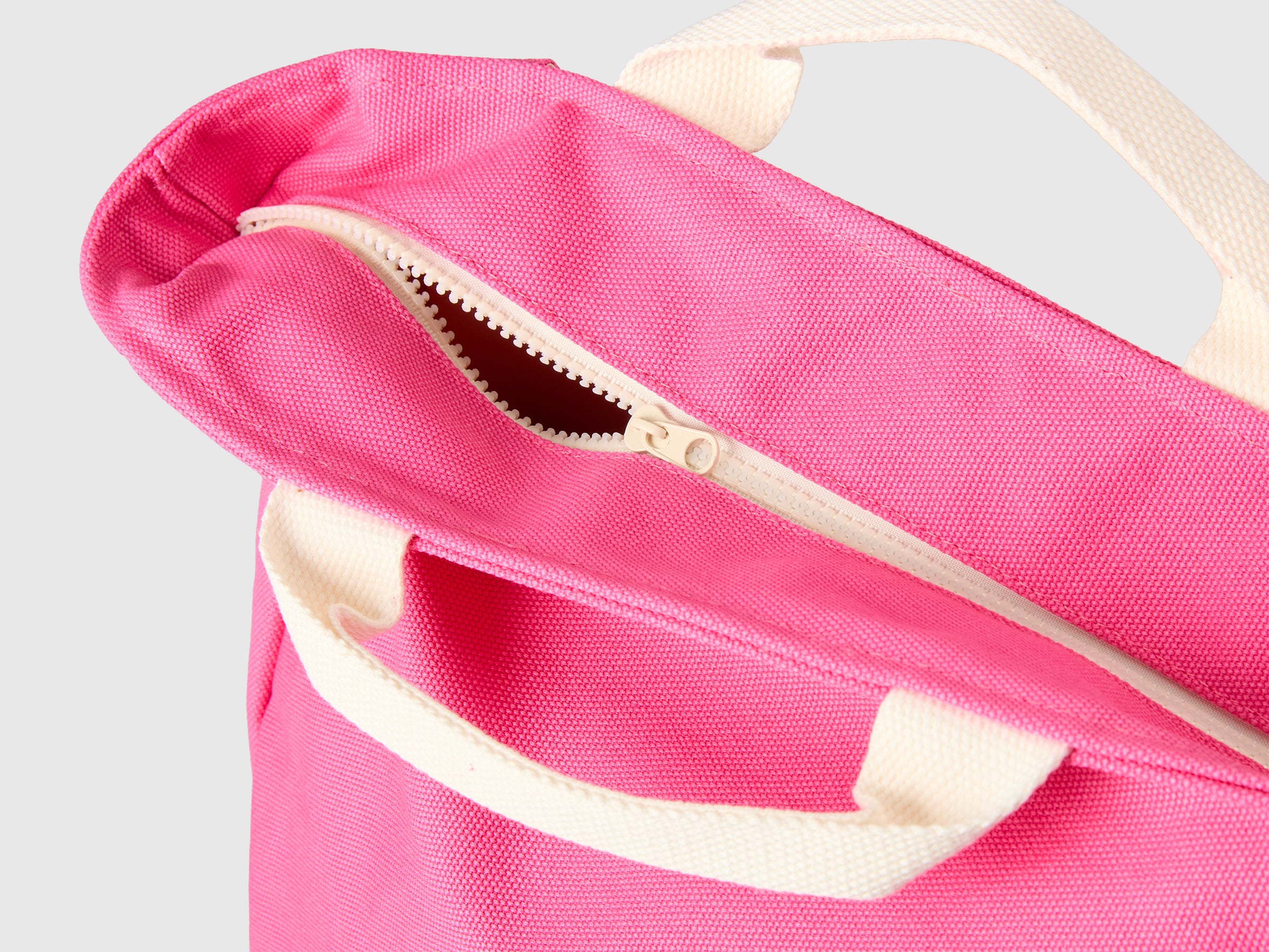 Bolsa mochila rosa - ucb_image_DS1
