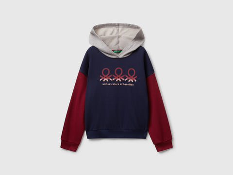 Sweat com estampa e capuz - ucb_image_FS