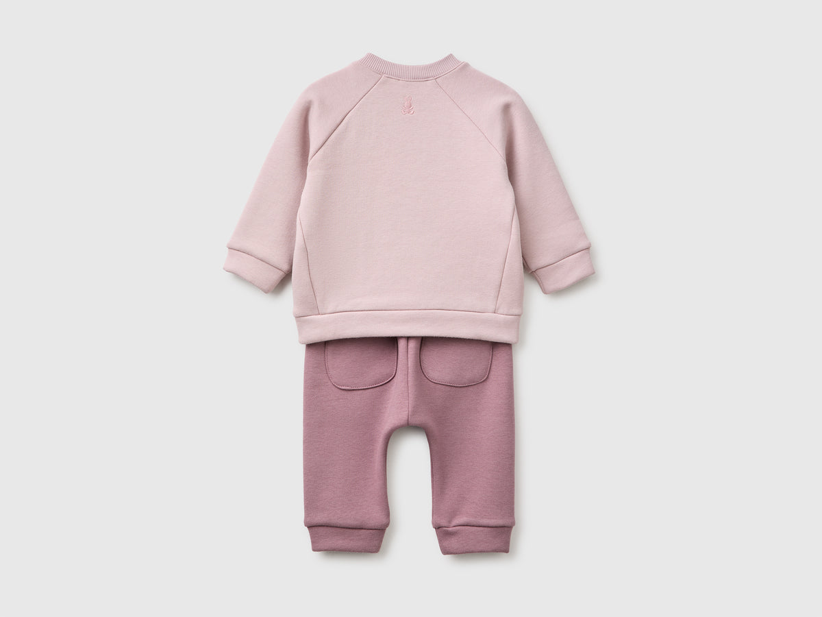 Conjunto em felpo com bordado - ucb_image_BS