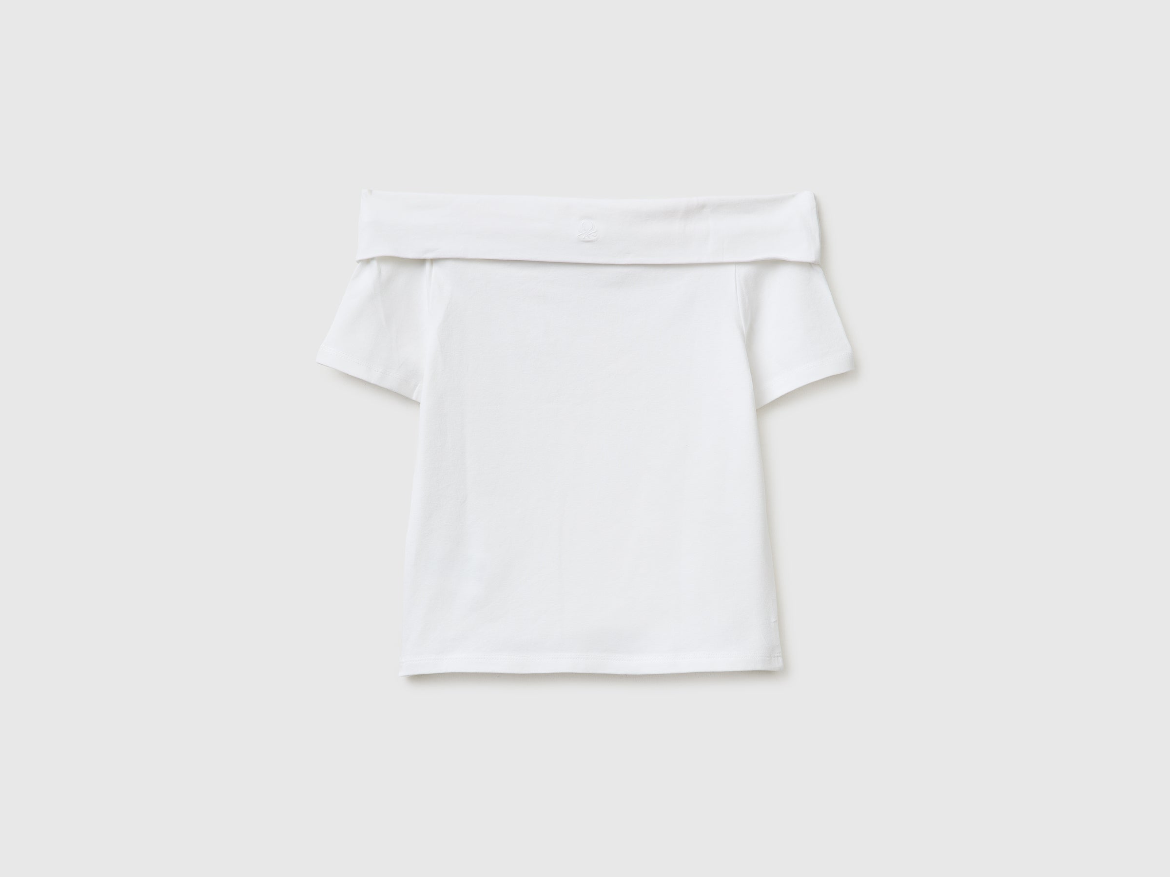 T-shirt com decote à barco - ucb_image_BS