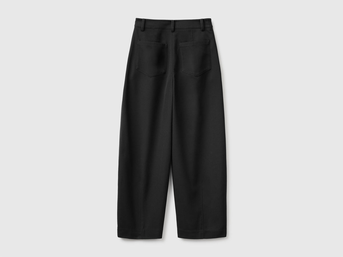 Calças barrel fit em twill stretch - ucb_image_BS