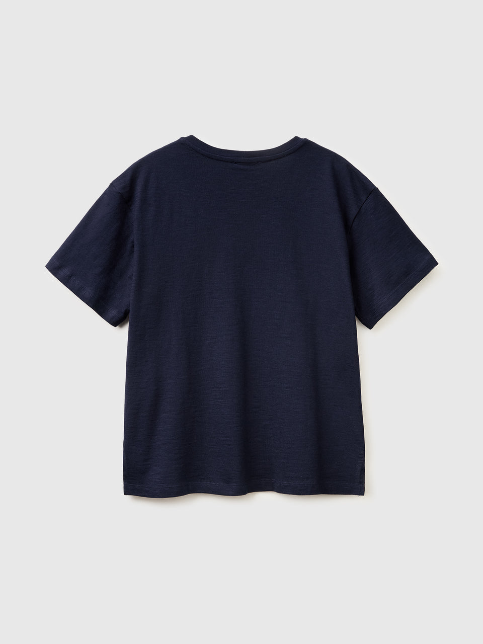 T-shirt decote em V em algodão leve - ucb_image_BS