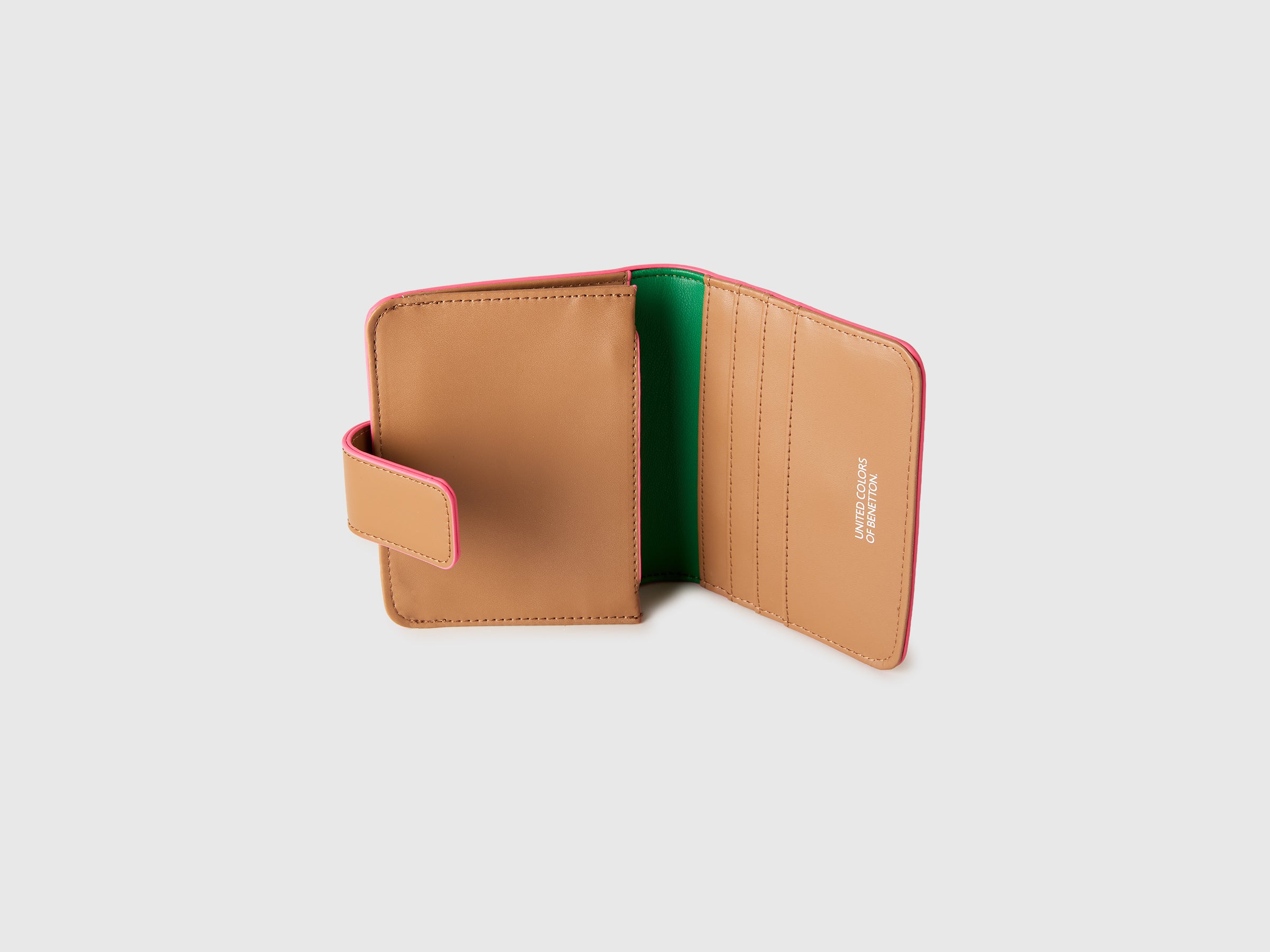 Compact wallet - ucb_image_DS1