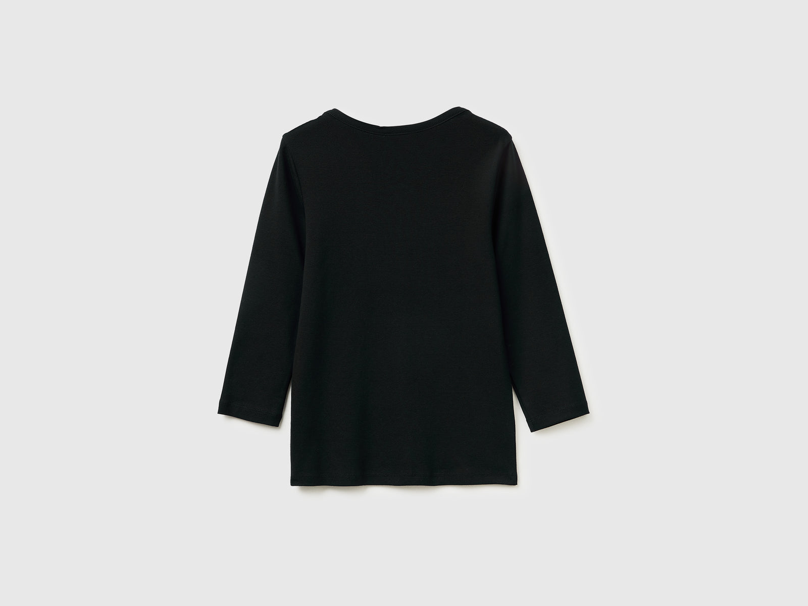 Slim fit t-shirt with boat neck - ucb_image_BS