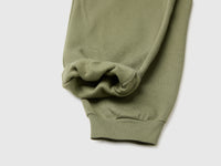 Joggers em felpo quente com patch - ucb_image_DS1