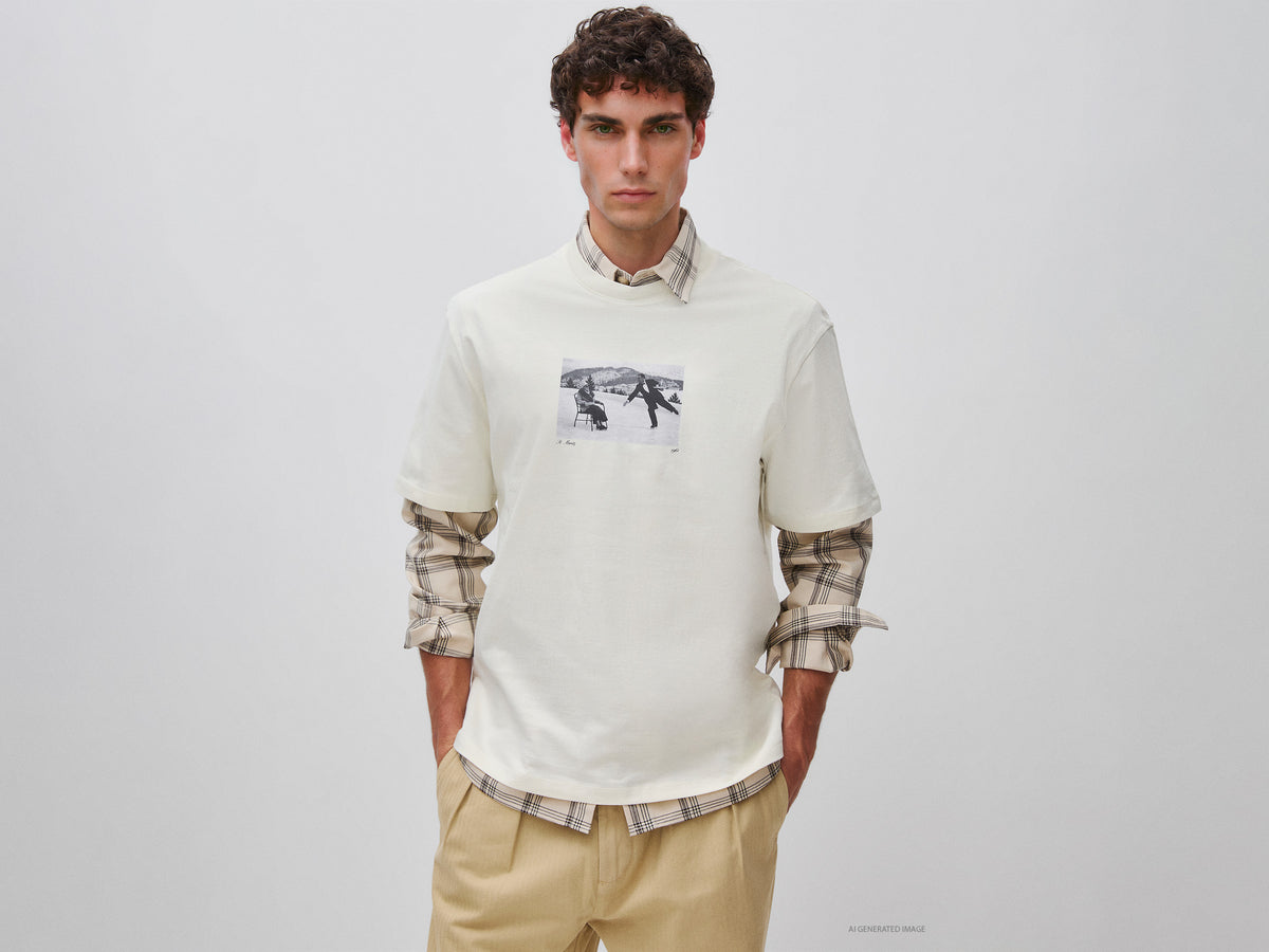 T-shirt relaxed fit com estampa em algodão orgânico - ucb_image_F