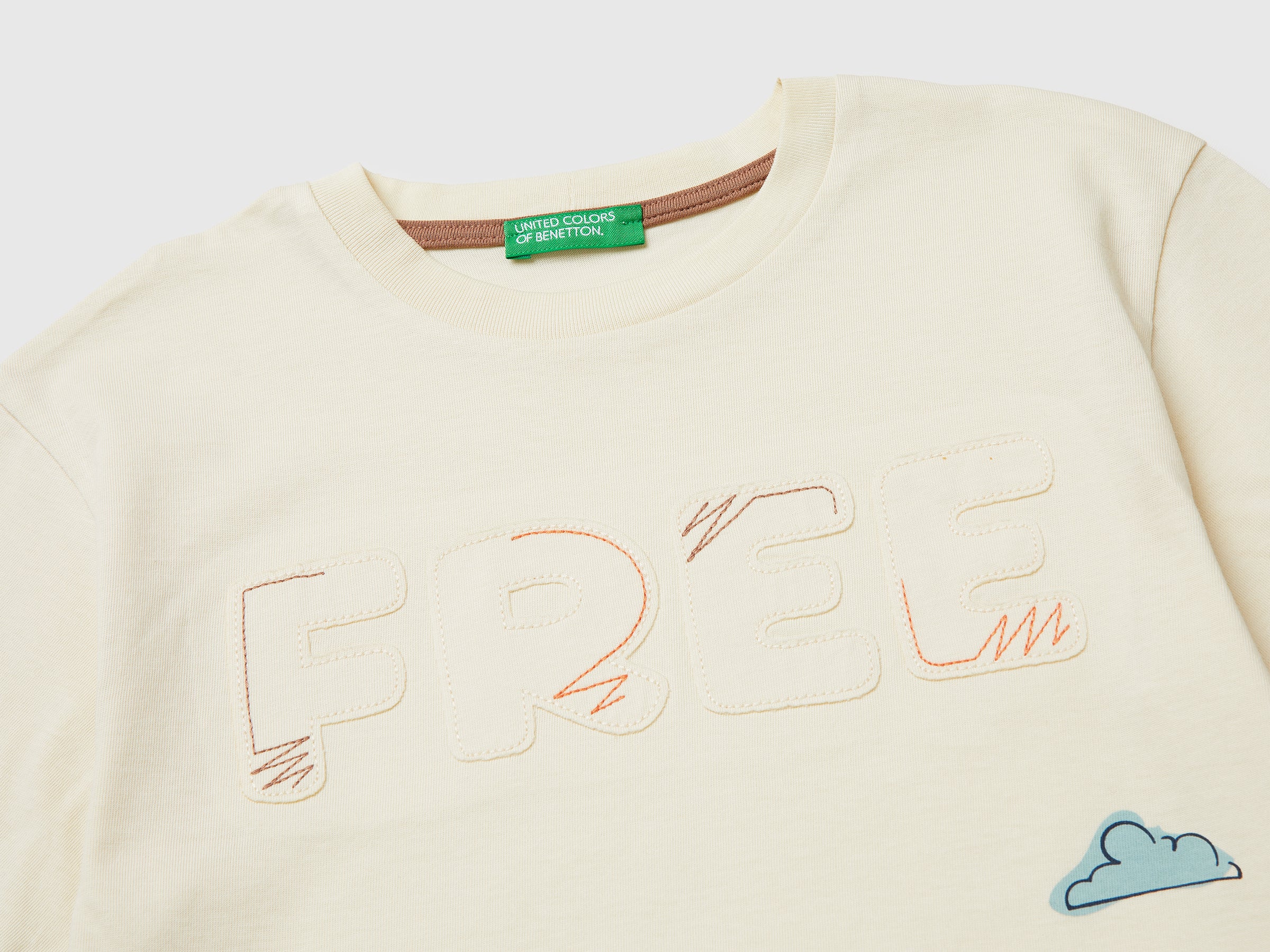 Organic cotton T-shirt with print - ucb_image_DS1