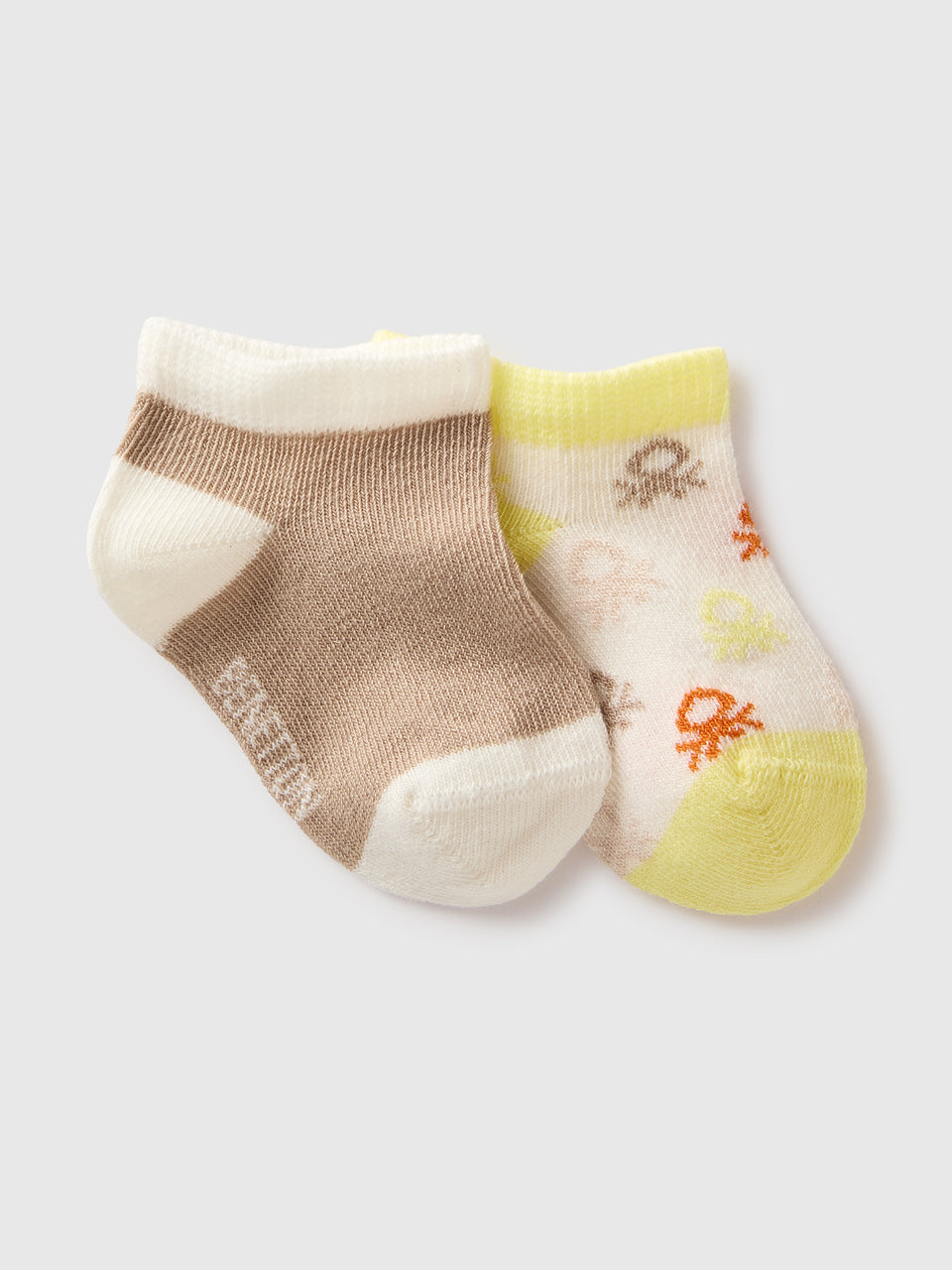 Set of short socks with inlay - ucb_image_FS