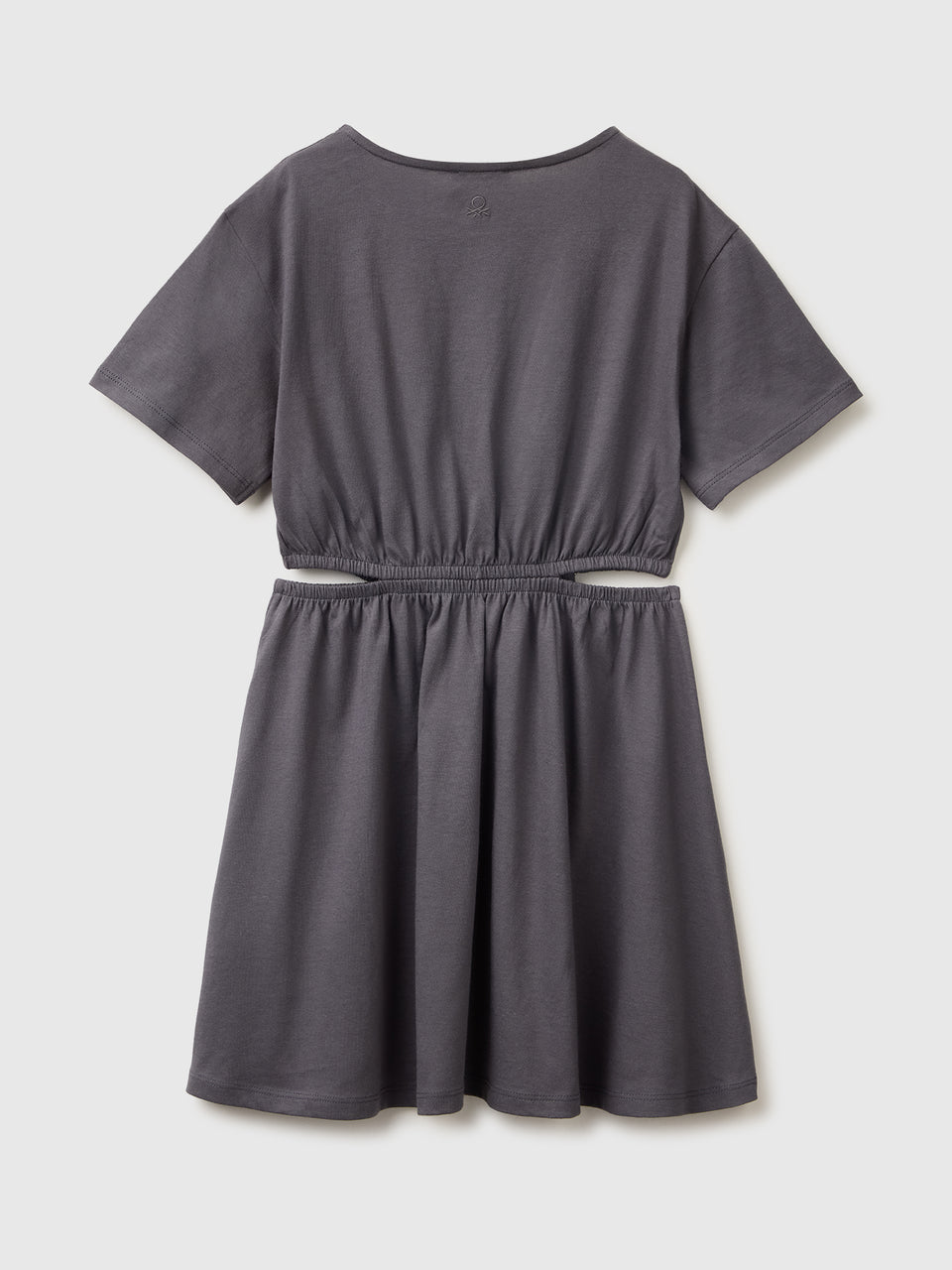 Cut-out dress with heart - ucb_image_BS