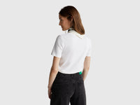 T-shirt em algodão puro com decote em V - ucb_image_B