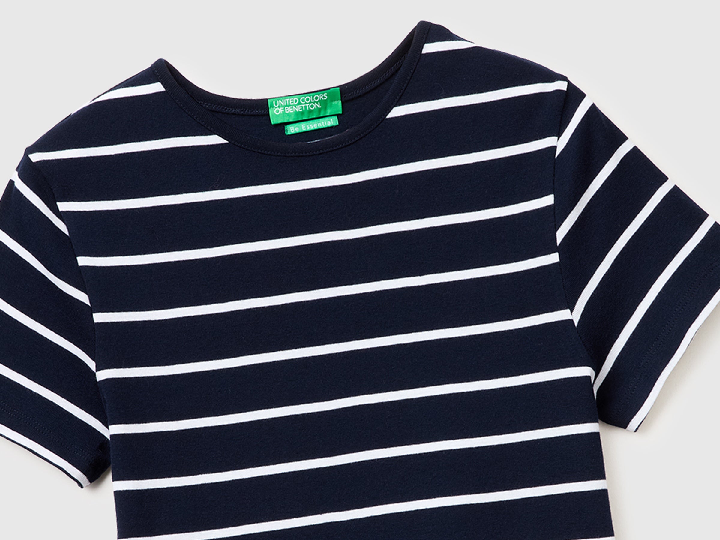 Crew neck striped t-shirt - ucb_image_DS1
