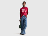 T-shirt com estampa slogan - ucb_image_FY