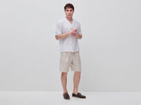 Camisa decote em V em linho puro - ucb_image_FY