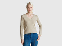 T-shirt bege com decote em V - ucb_image_F