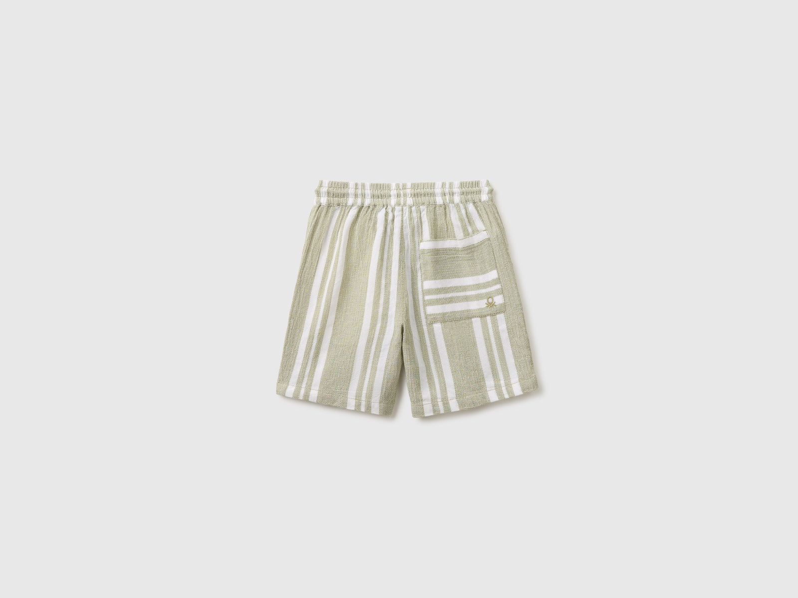 Bermudas às riscas - ucb_image_BS