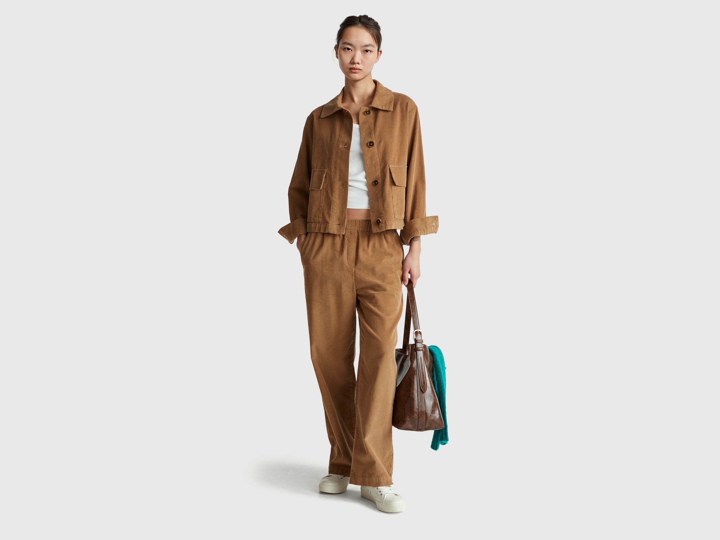 Calças amplas de veludo - ucb_image_FY