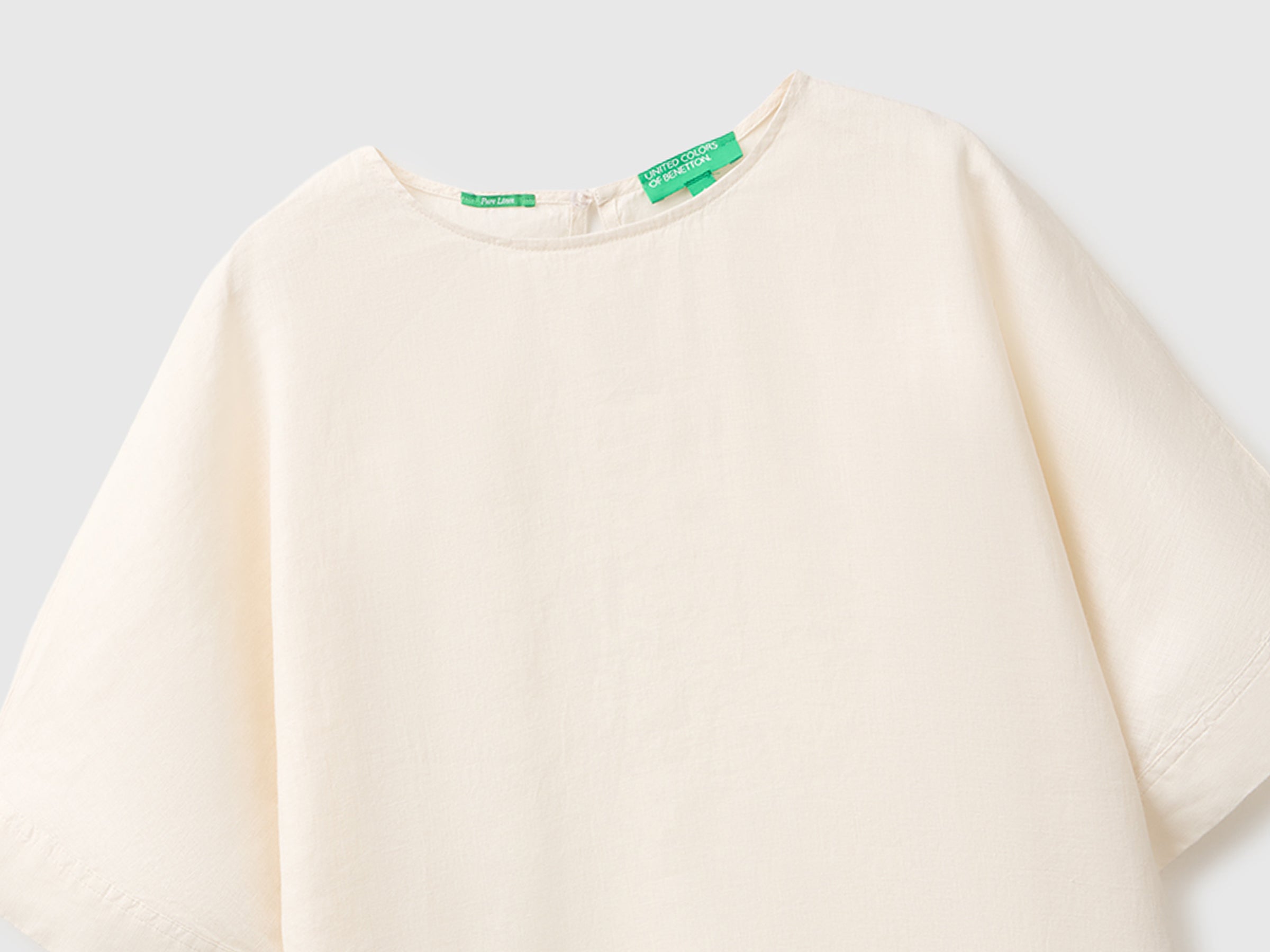 Blusa de gola redonda em linho puro - ucb_image_FY