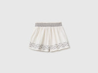 Shorts em crepe com bordado - ucb_image_BS