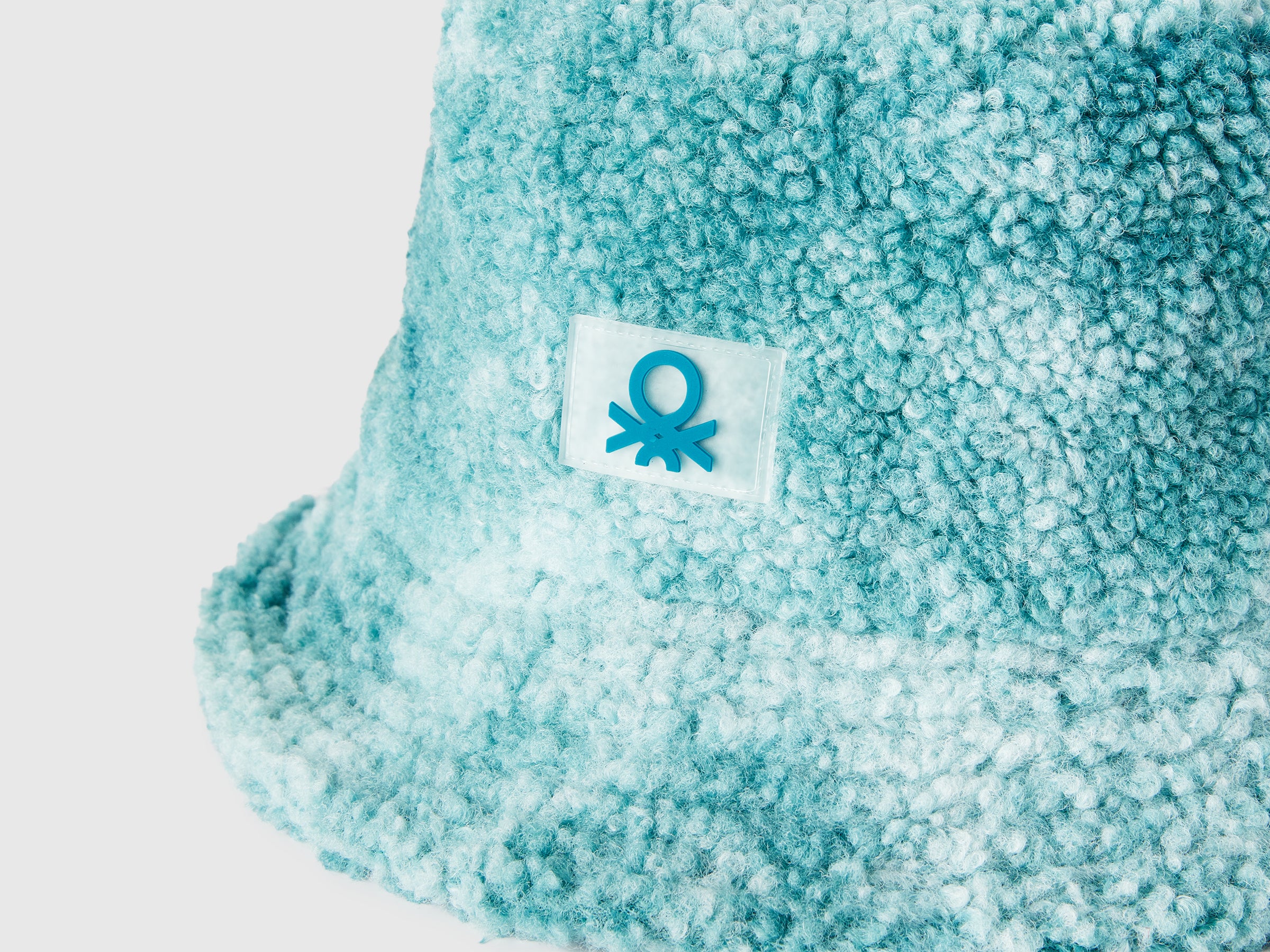 Chapéu estilo pescador efeito teddy - ucb_image_DS1