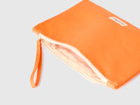 Orange tablet sleeve - ucb_image_DS1