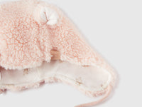 Gorro com protetor de orelhas - ucb_image_DS1
