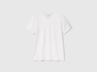 T-shirt com decote em V em algodão de fibra longa - ucb_image_FS