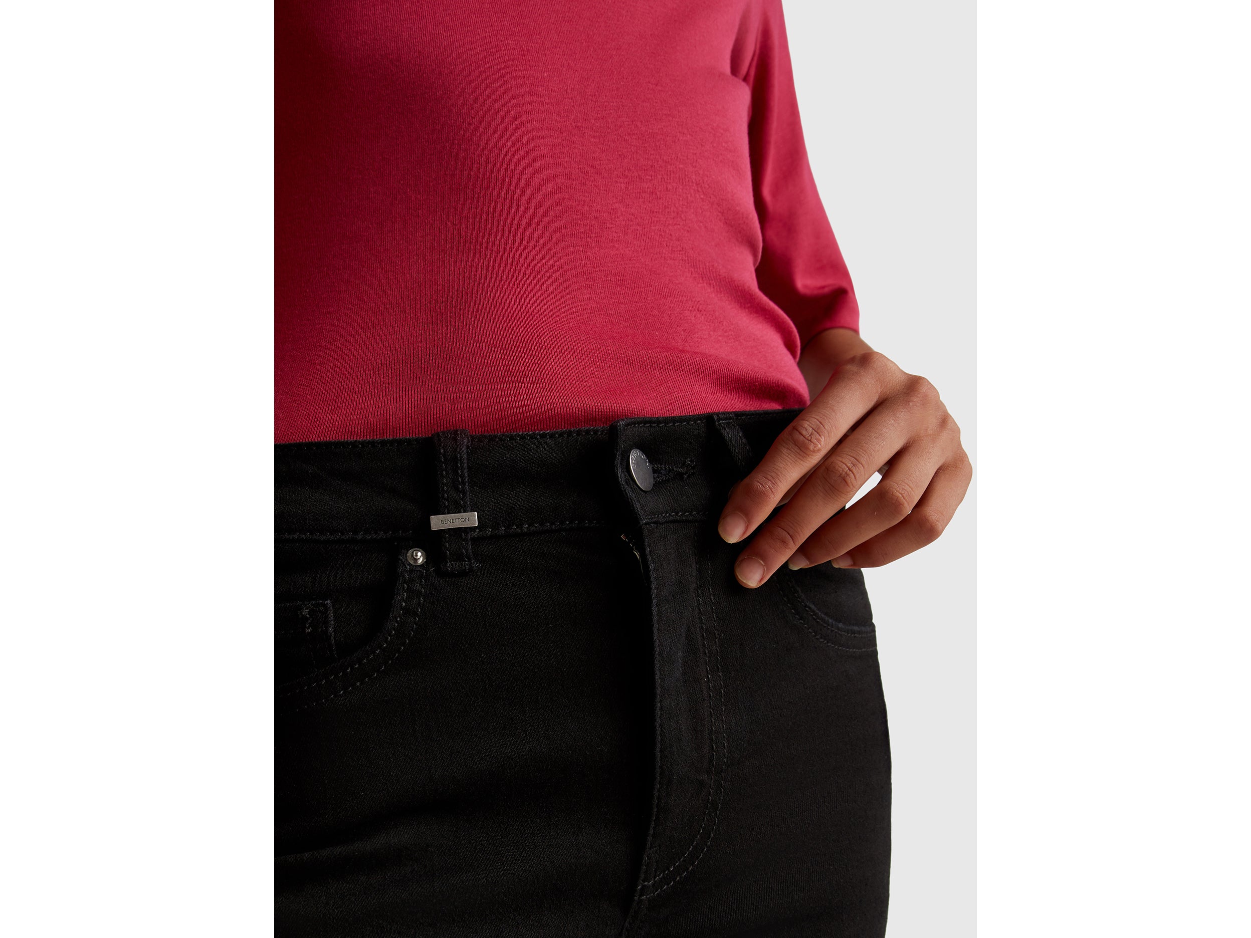 Jeans cropped em algodão  - ucb_image_FY