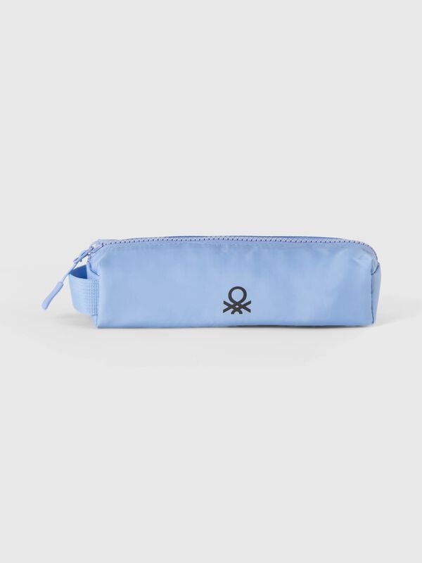 Estuche con logotipo