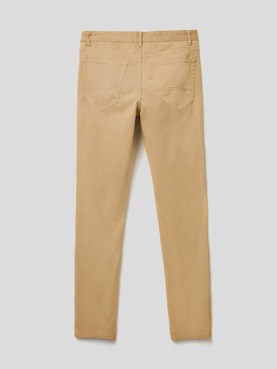 Pantalón ceñido con cinco bolsillos image number 2