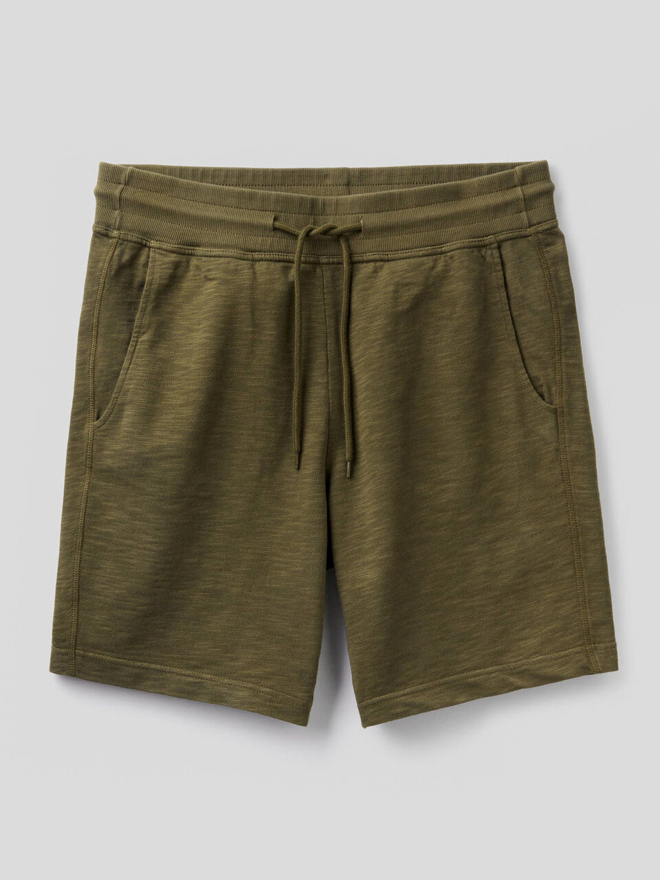 Bermudas de felpa con cordón de ajuste image number 1