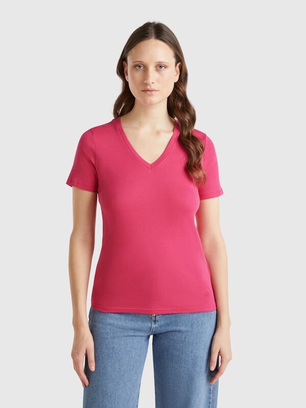 Camiseta magenta de algodón puro con escote de pico Mujer