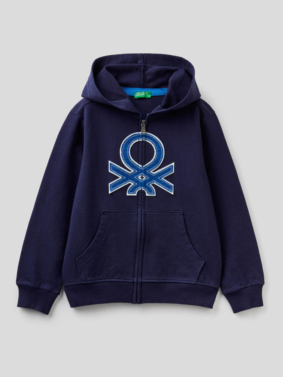 Sudadera con cremallera y capucha image number 1