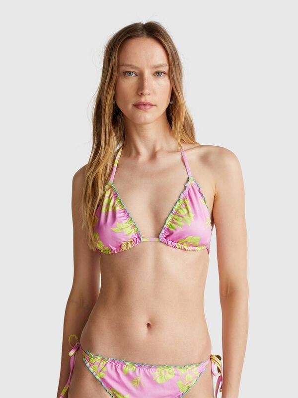 Triángulo de playa acolchado con estampado de flores. Mujer