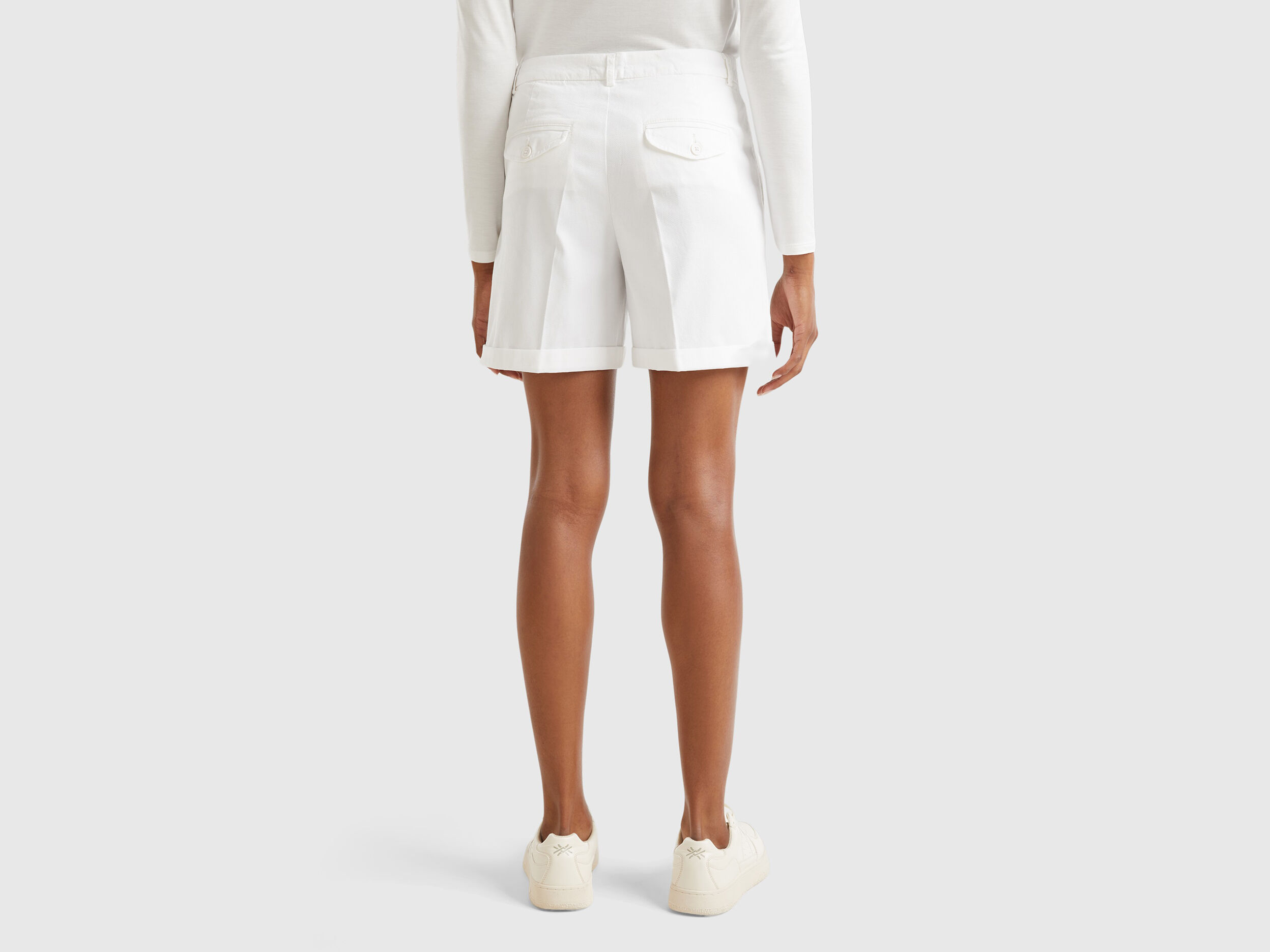 Bermudas de algodon elastico Blanco Benetton