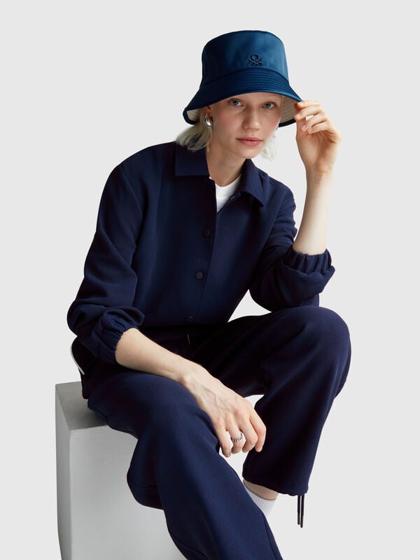 Chaqueta bomber de corte regular Mujer