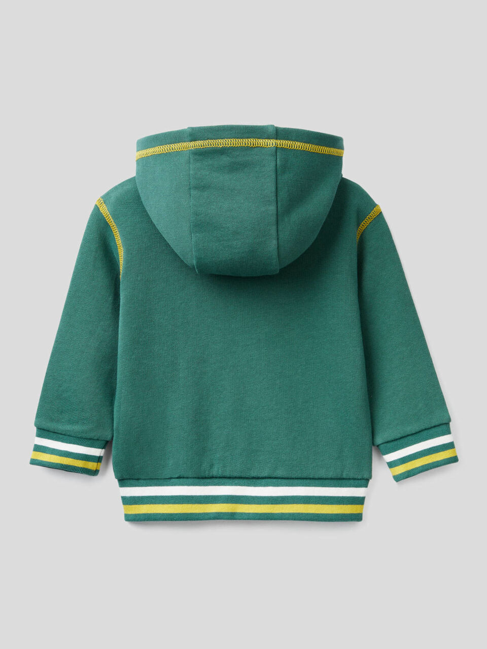 Sudadera con cremallera y capucha image number 2