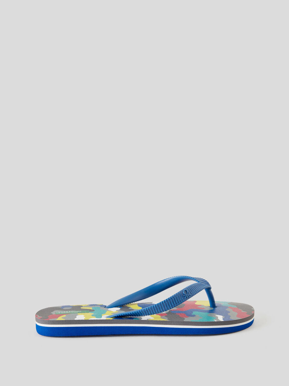Sandalias de dedo estampadas image number 1