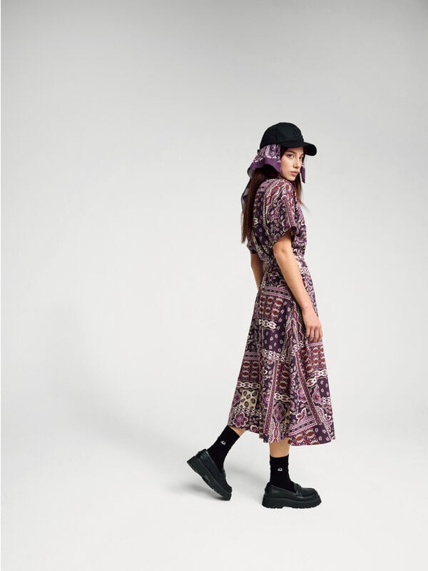 Vestido largo con estampado de bandana Mujer