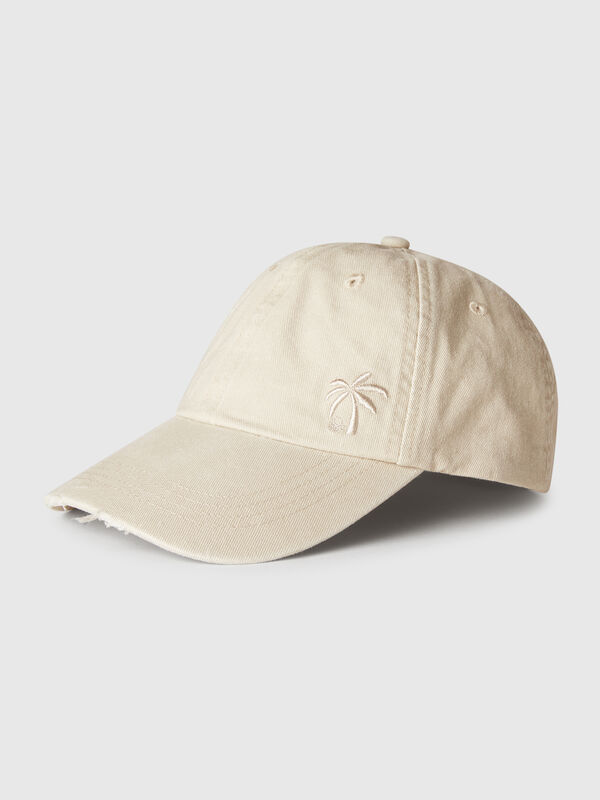 Gorra de béisbol con bordado. Niño