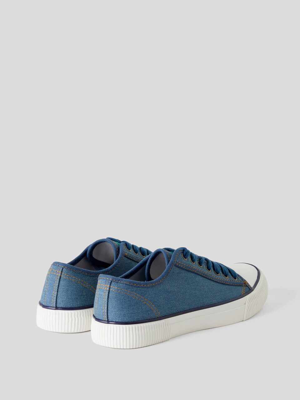 Sneakers de 100% algodón image number 2