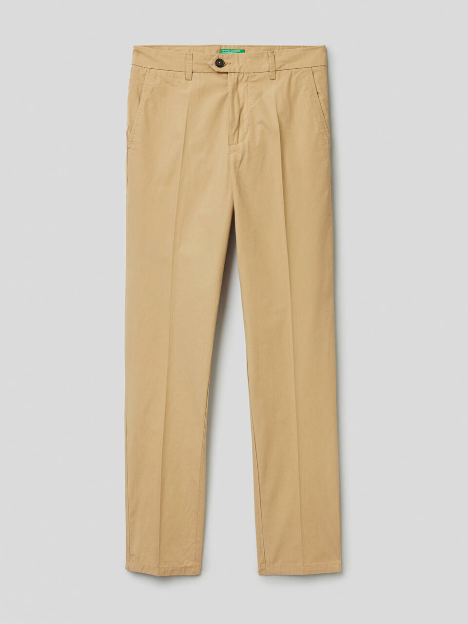 Chinos slim fit de algodón ligero image number 1