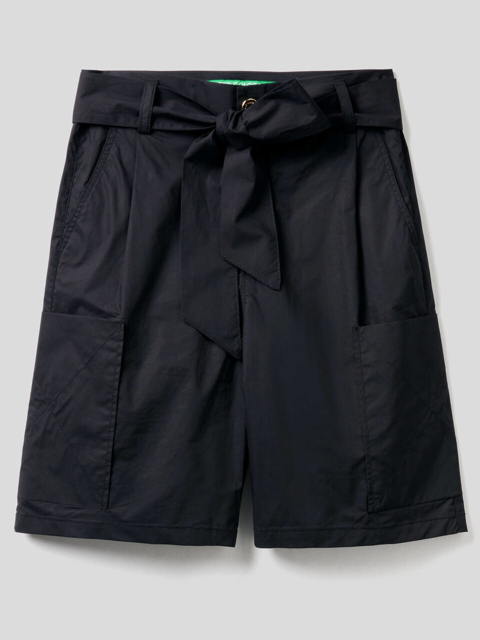 Bermudas cargo de 100% algodón image number 1
