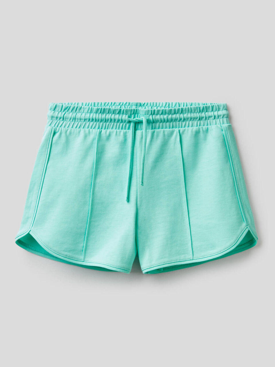 Pantalón corto liso de 100% algodón image number 1