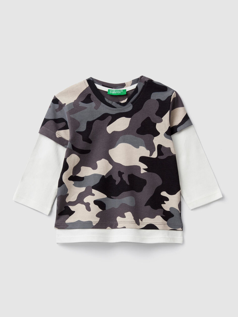 Camiseta estampada con manga doble image number 1
