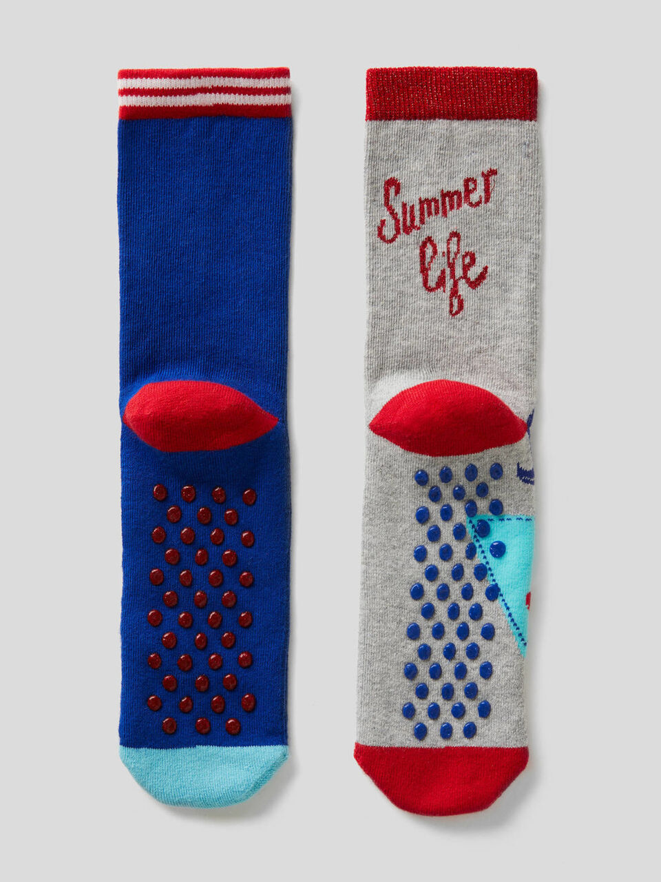 Dos pares de calcetines antideslizantes image number 2