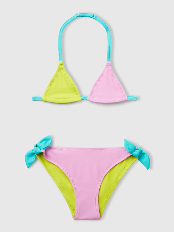 Bikini de playa con bloques de color Niña