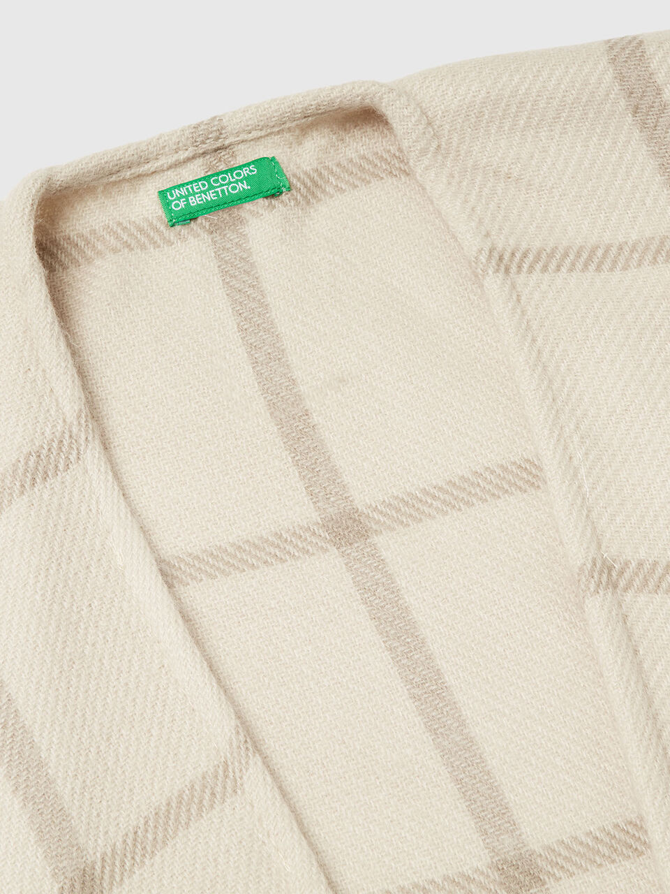 CAPE Mujer image number null