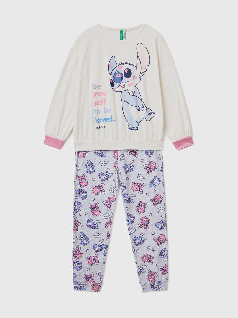 Pijama cálido con estampado de Stitch